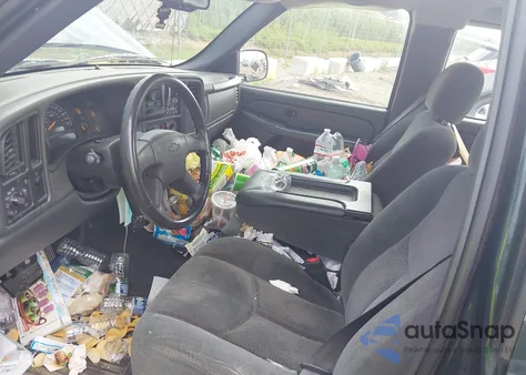 2004 Chevrolet Silverado 1500 Ls z USA, uszkodzony, nr VIN 2GCEC19T341269944